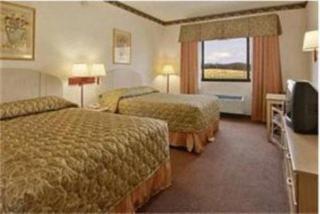 Hotel Clarion Pointe - Nashville Area 2*